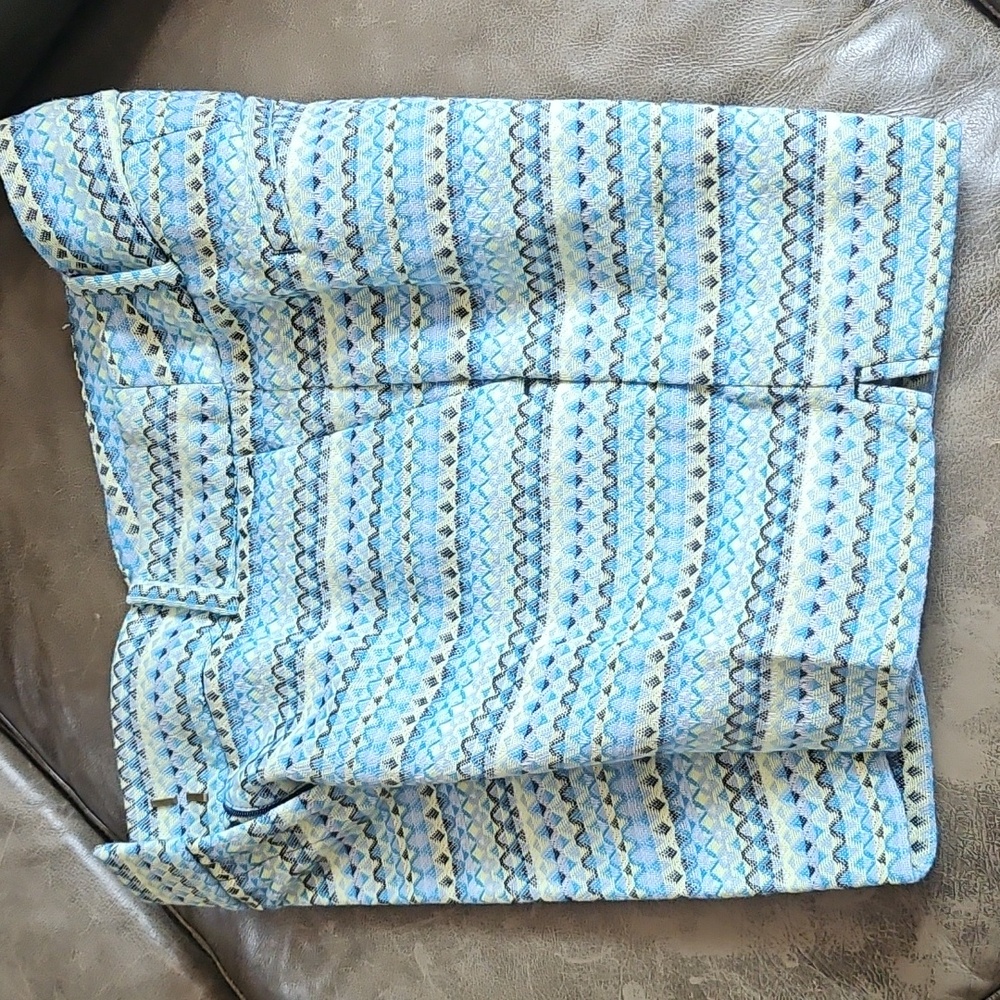 Ann Taylor LOFT The Riviera Short Blue Yellow Woven Shorts 2 Cotton Blend - Picture 9 of 9